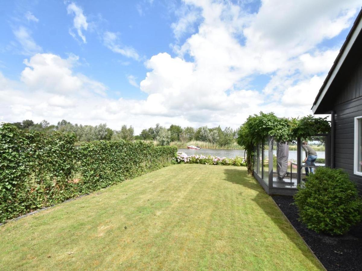 Riverside holiday home near Amsterdam Nigtevecht Exterior foto