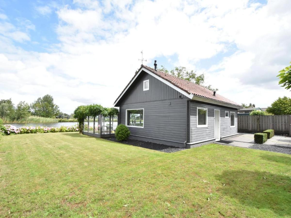 Riverside holiday home near Amsterdam Nigtevecht Exterior foto